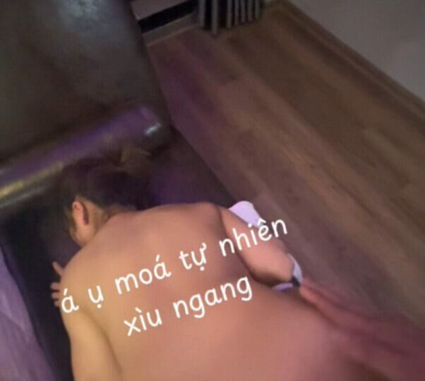 Ảnh 7 của Checker Pita địt bé sinh viên cuồng dâm 3 tiếng làm em co giật thấy thương