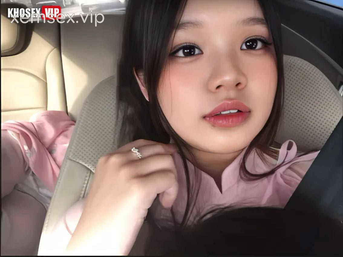 sieu-pham-nguyen-thi-thao-gai-xinh-khau-dam-nung-no-cac-hinh-04